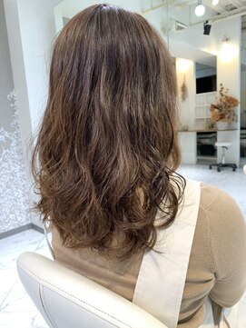 ラヴィエ(La vie) くせ毛風パーマ