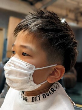 ワンワンオー バーバーショップ コンチネンタル(@110 BARBER SHOP continental) キッズカット