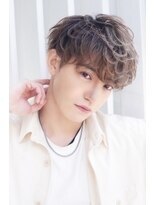 アイトーキョー 名古屋栄(AI TOKYO)&nbsp;スキンフェード/韓国マッシュ/センターパート[名古屋駅/栄駅]