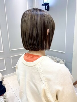 ネオリーブギンザ 銀座店(Neolive GINZA) 大人ボブ／ハイライトカラー／ブリーチ/ダブルカラー/銀座