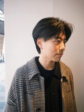 ゆったり毛流れパートヘア