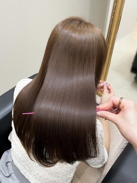 フィー 北千住店(fee) 【柴尾style】縮毛矯正/小顔/オリーブグレー/ココアベージュ