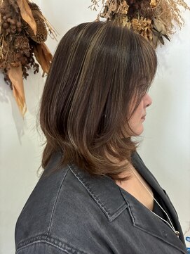 シュウ 安城店(Shu) ミディアムレイヤー×ハイライト