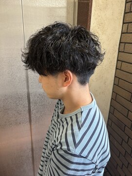 シャドウパーマ