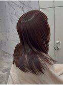 ピンクベージュ