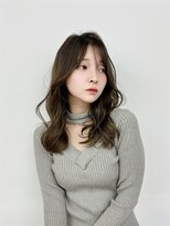 ラクシア(LucxiA) 大人可愛いロングレイヤーカット/ツヤ髪韓国ヘアで小顔ヘアに