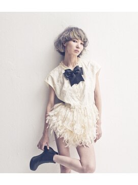 コンパス(COMPASS) ワイドバングミディ