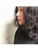 bibitoミニマムモードなデジタルパーマ ネオソバージュ 黒髪ボブ