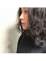 ビビト(bibito) bibitoミニマムモードなデジタルパーマ ネオソバージュ 黒髪ボブ