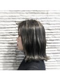 ハイライト/切りっぱなし/外ハネ/肩ライン/ケアブリーチ/小顔