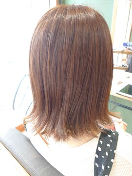 ソルト(Salt) 伸ばしかけボブ