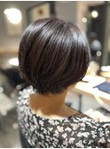 ショートボブ