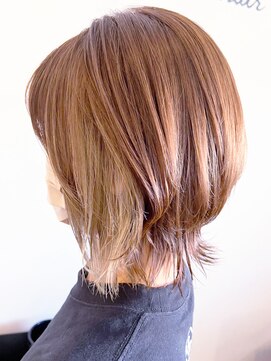 レポヘアー(Repos hair) 20代30代インナーカラー立体感小顔丸みショートボブウルフ