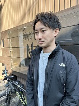 ノア(NOA) ツイストピンパーマ ナチュラルな大人パーマ