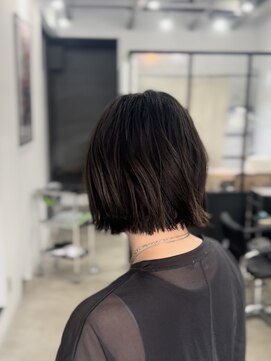 ブルーブラン(blue blanc) 切りっぱなしボブ