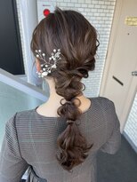 ソノ(sono)&nbsp;編み下ろし　パーティヘア　結婚式ヘアセット　二次会