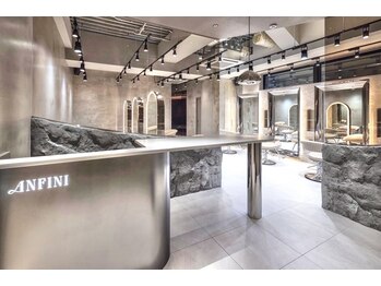 アンフィニー 仙台(ANFINI)の写真/＜NEW OPEN＞人気の韓国風顔周りと髪質改善に特化！小顔&美髪が叶う大人の上質サロン[韓国/髪質改善/仙台]