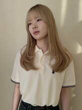 トーチ(torch) 【大須　上前津】ブロンドヘア　低めレイヤーカット