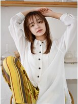 イエロ(yelo) 扱いやすさ重視のレイヤーカット