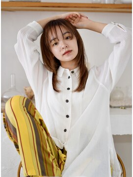 イエロ(yelo) 扱いやすさ重視のレイヤーカット