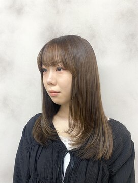 エルフレームバイワンラヴェスト(L'FLAME by one Lovest) レイヤーカット/グレージュカラー/長野駅前L'FLAME