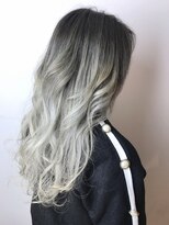 アヴァンス 京橋店(AVANCE)&nbsp;ホワイトルーツグラデーション【ikecolor】※ブリーチ工程要相談