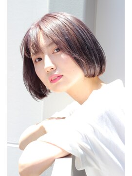 リタ(Lita) Lita遠藤　ナチュラルボブ　ショートボブ　ラベンダーアッシュ