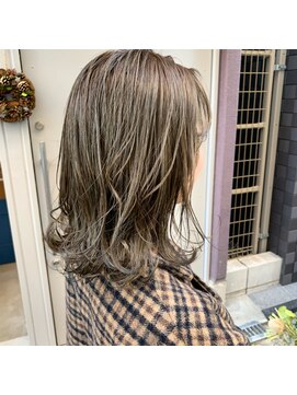 ポーズ(PAUSE) オリーブベージュ