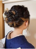 ツイスト 編み込み シニヨン ヘアアレンジ