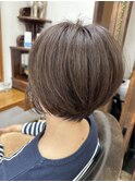 ショートボブ
