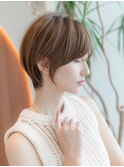 20代30代大人かわいい前髪パーマ小顔ショートボブグレーベージュ