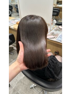 アヴァンス 京橋店(AVANCE) 髪質改善ストレートで艶髪に【大阪/京橋】