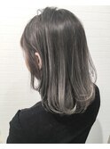 グレージュ　グラデーションカラー　バレイヤージュ