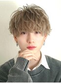 メンズショートマッシュニュアンスパーマラウンドマッシュ眉毛