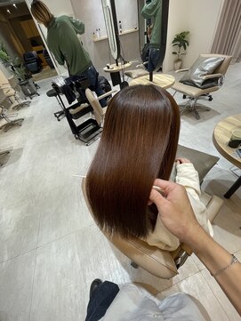 ジーナ 京都駅前(Zina) 艶髪ストレート