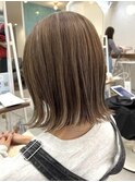 小顔くびれボブ☆毛先ワンカール☆細めハイライトくすみベージュ