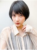 20代ショートヘア×前下がり◎透明感カラー×小顔カット