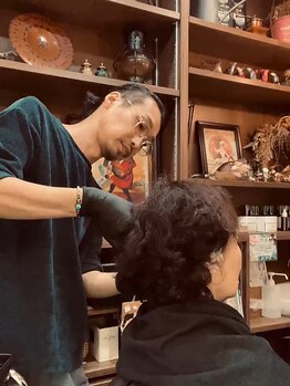 グルーヴ(GROOVE)の写真/【カウンセリングからヘアカット迄◎】オリジナルの似合わせテクスチャーカットに定評アリ！