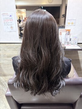 【Dans Dix ans】この冬ピッタリ！アッシュで透明感もツヤ感もUP