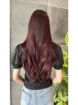 チェリーレッド