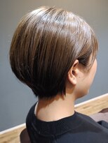 リビングルームス 茅ヶ崎(Living rooms)&nbsp;くびれ丸みショート☆グラデーションカラー