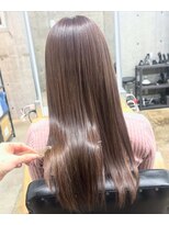 ローウェ 三軒茶屋(Louwe) 大人可愛いオリーブベージュ