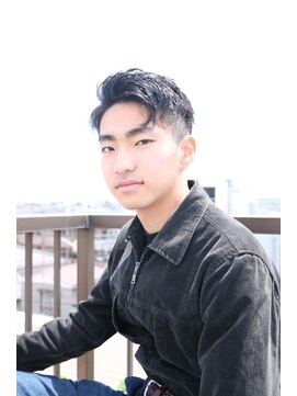 ザップ(ZAP) MEN'S HAIR 　刈り上げサイドパート