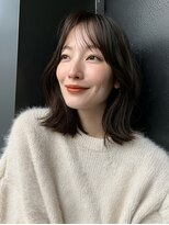 リエル(LIERU)&nbsp;大人っぽシースルーバング×レイヤーミディ