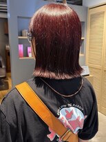 エミス バイ メルト 吉祥寺(emis by melt)&nbsp;【石川絢佳】吉祥寺高発色ワインレッド切りっぱなしボブ