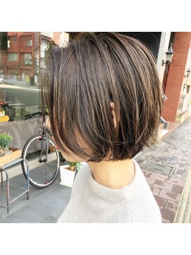 ファム ヘアーデザイン(fam hair design) ミニボブライト