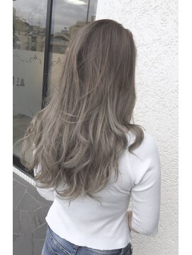 ビューイースト 亀戸 錦糸町(VIEW EAST) 透明感アッシュカラー◇グラデーション
