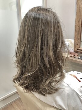 ハロ 蕨(HALO) ハイライト