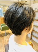 20代30代40代大人可愛い小顔レイヤーハンサムショート