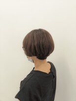 ビーヒアナウ N゜03 金沢駅西店(BE HERE NOW) マッシュショート